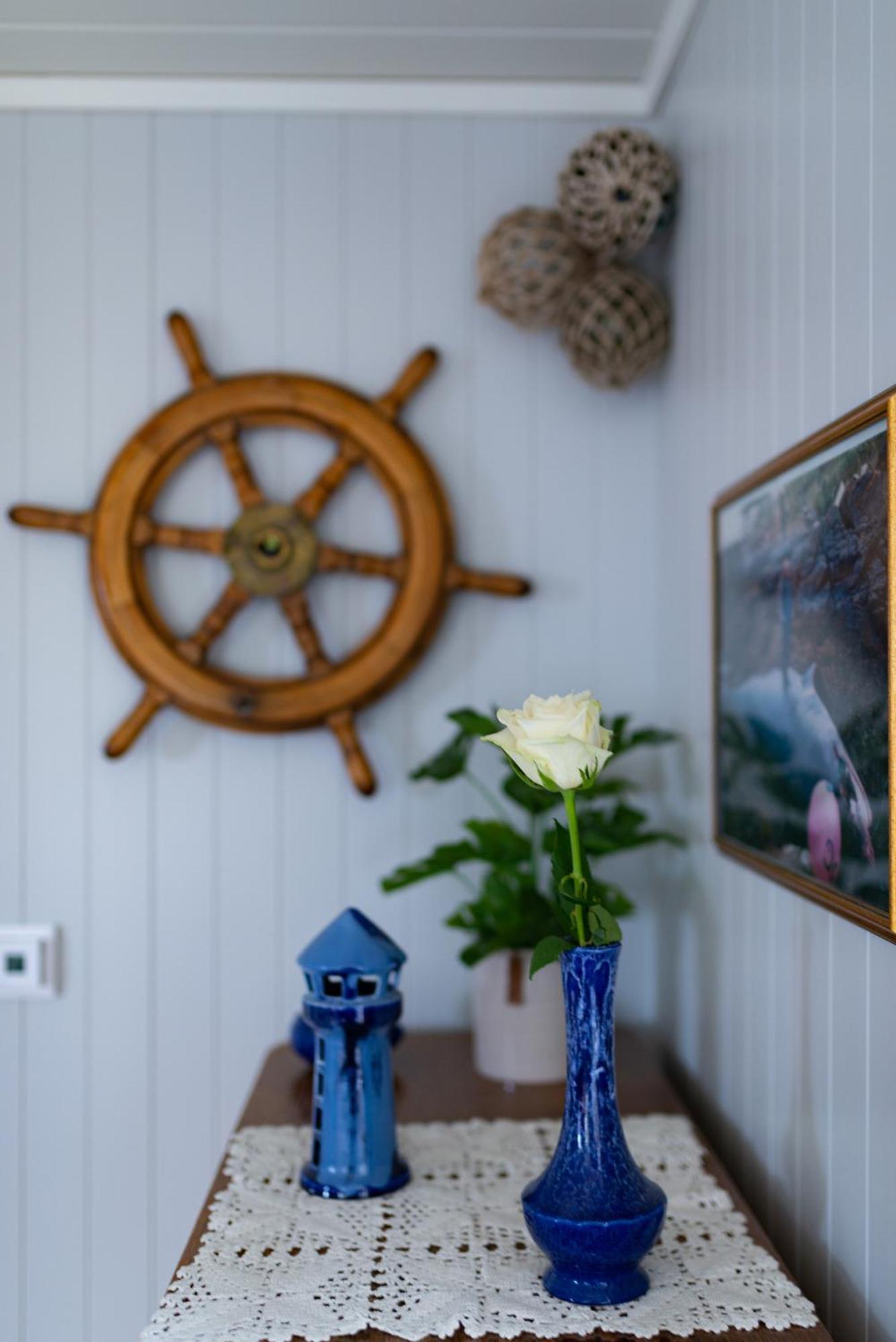 Cozy House By The Fjord In The Heart Of Lofoten *