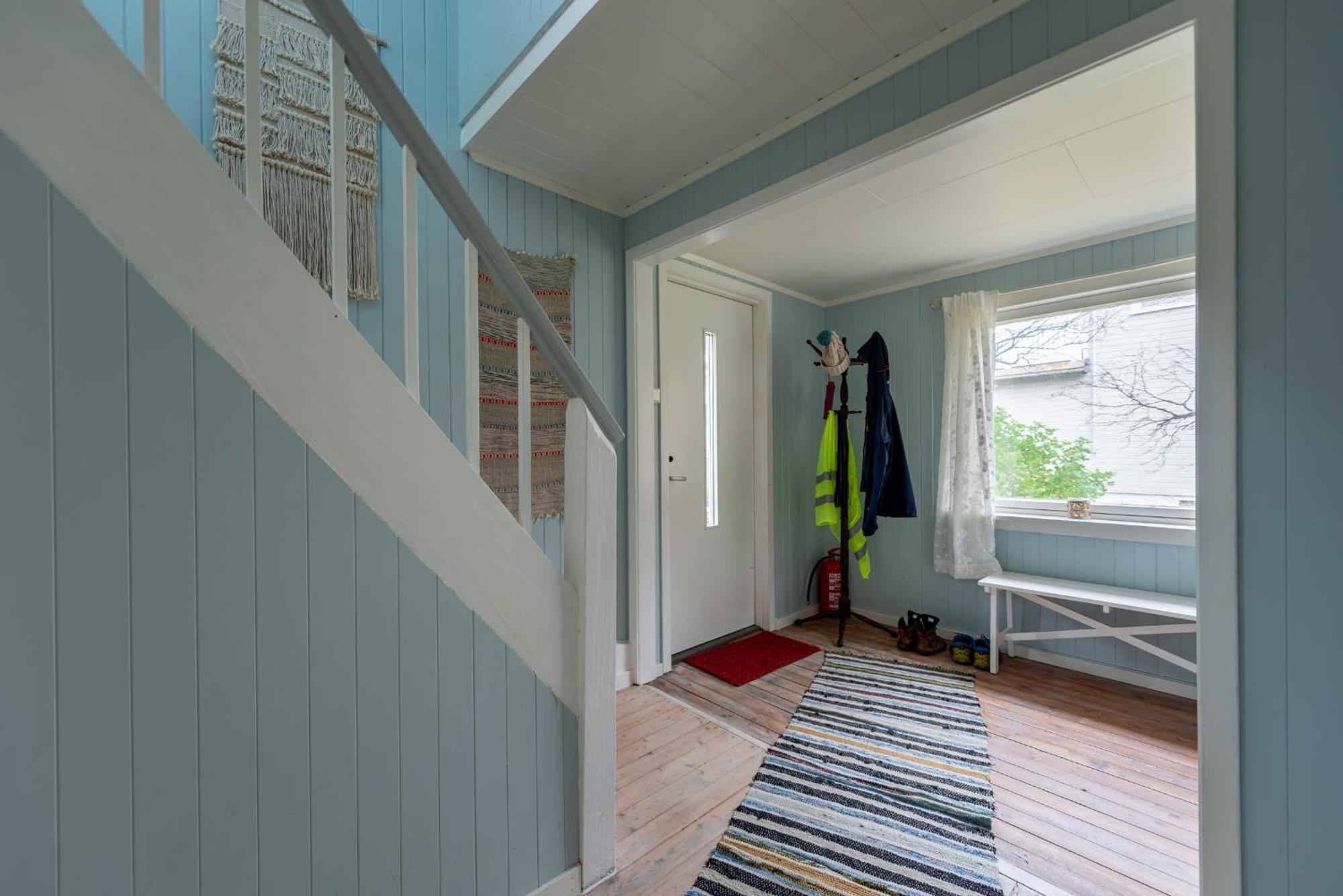 Cozy House By The Fjord In The Heart Of Lofoten Holiday home Reine